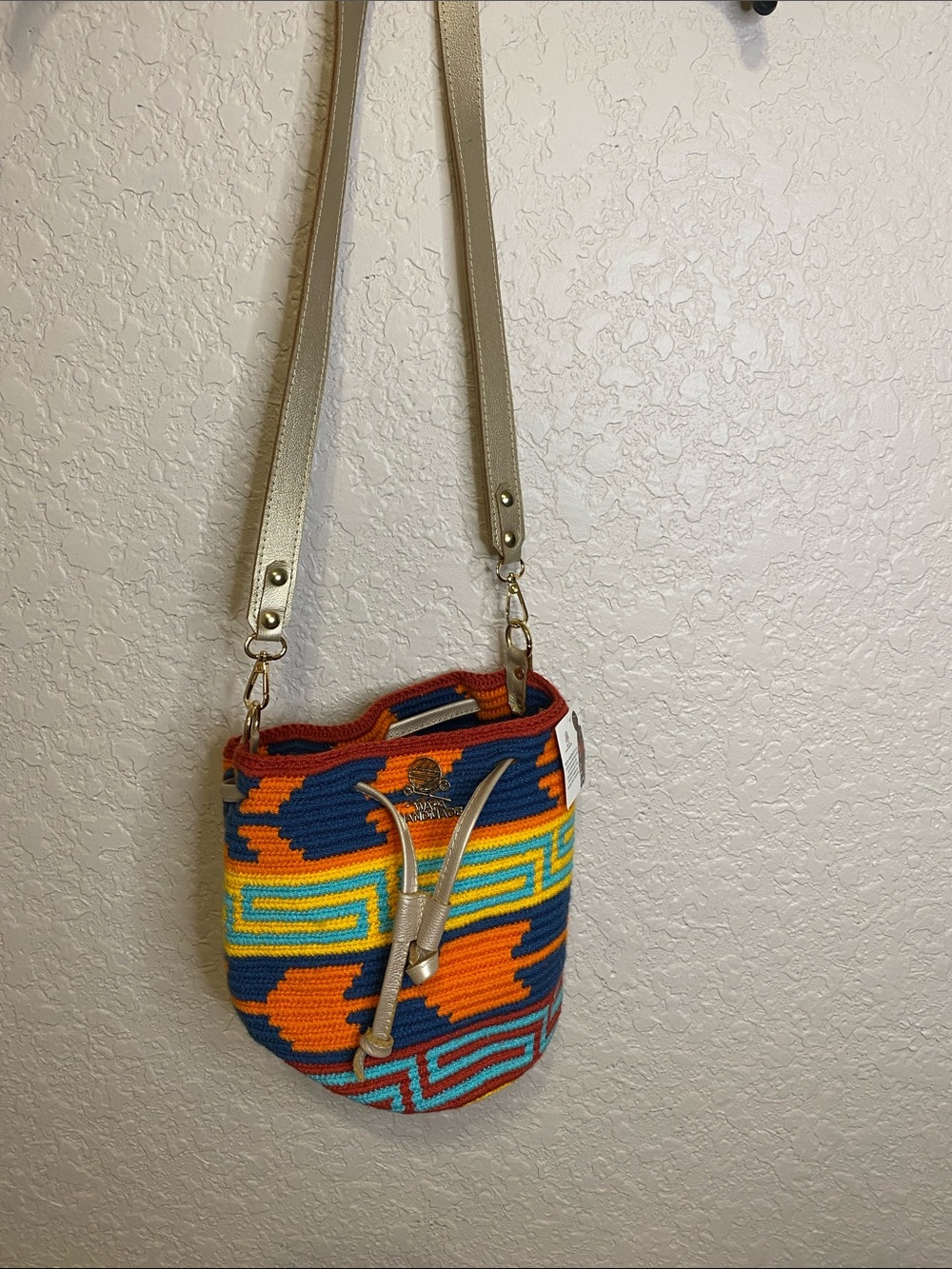 NWT Wapa Handmade Colorful Woven Bucket Bag w/leather Gold Strap